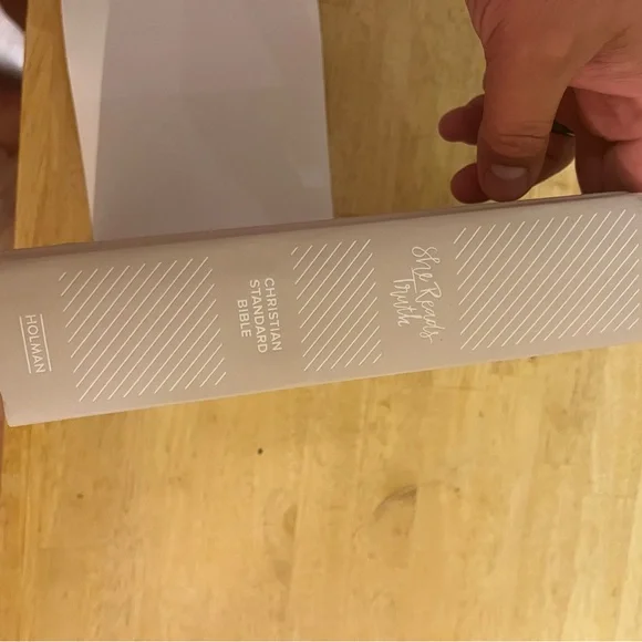New She Reads Truth Bible - Picture 3 of 6